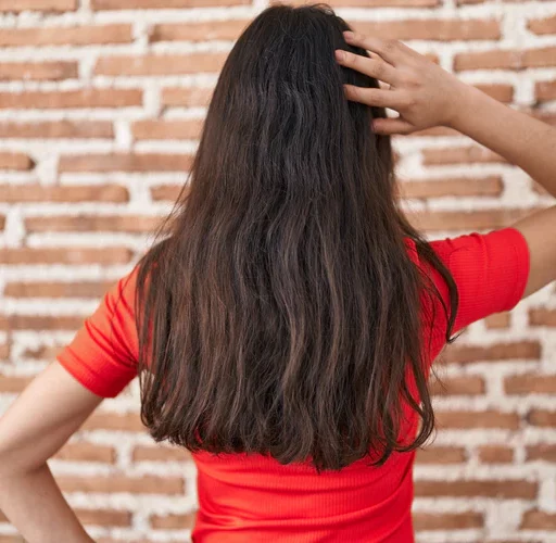 12 remèdes maison simples pour augmenter l’épaisseur des cheveux